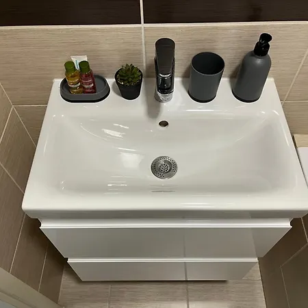 Daire Debreceni Nagyerdei - Ingyenes Zart Parkoloval Debrecen