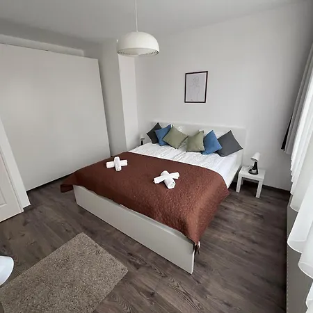 Apartamento Debreceni Nagyerdei - Free Private Parking *